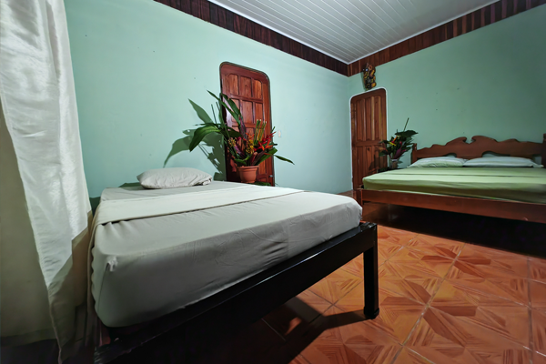 Corcovado Hostel Cabin 2